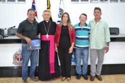 Bispo Diocesano em visita à Câmara Municipal.